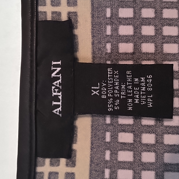 Alfani Sleeveless Top, Size Extra Large. Black, White, Yellow Geometric Print - Picture 3 of 7